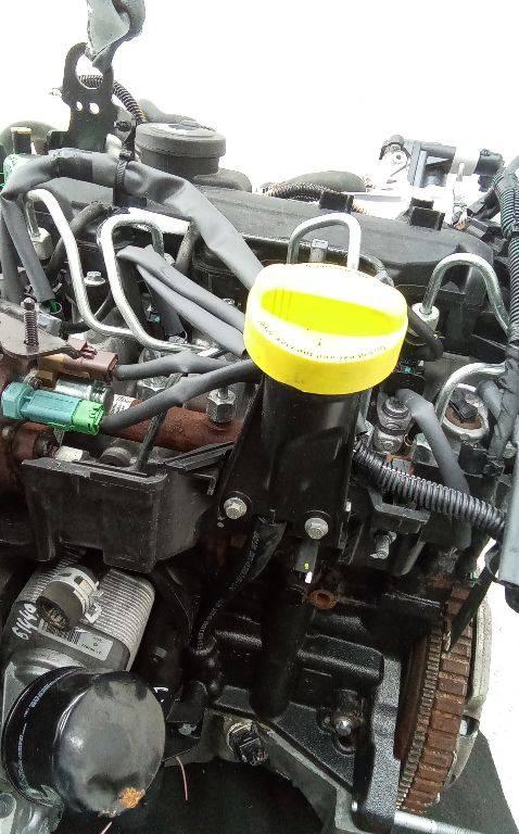 щуп двигателя Renault Duster 1 поколение 2011, 1.5 л., дизель, МКПП - фото №1