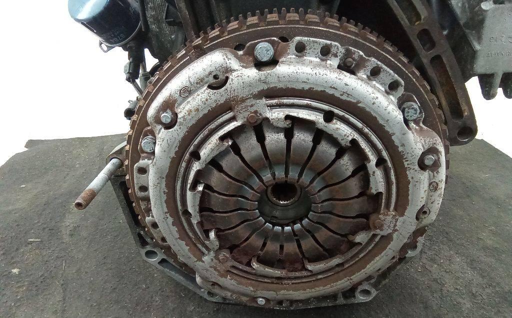 комплект сцепления Dacia Sandero 1 поколение 2011, 1.5 л., дизель, МКПП, 8200335084 - фото №1