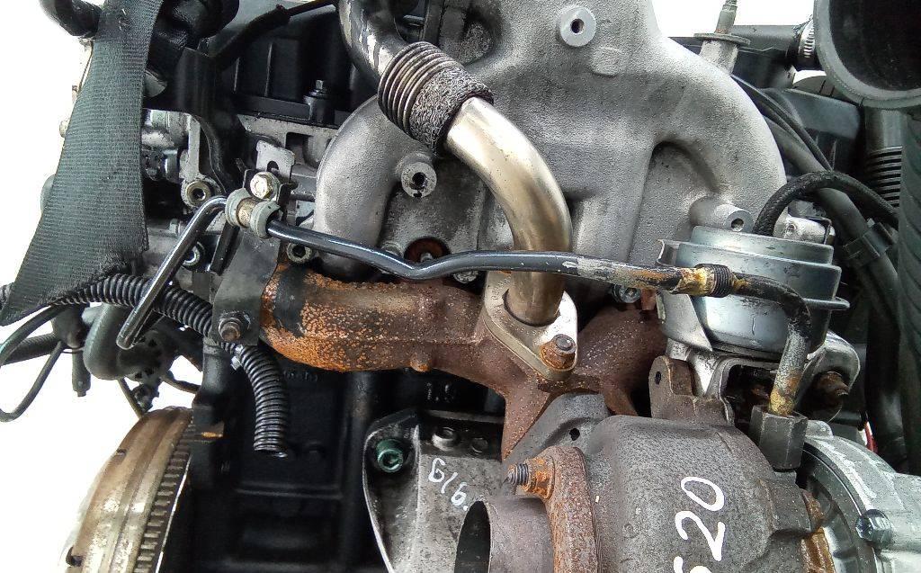 коллектор выпускной Audi A4 B6 2001, 1.9 л., дизель, МКПП, 026253033 - фото №1