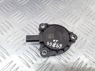 Клапан фазорегулятора Mercedes-Benz A-Класс W176 2013, 2.0 л., бензин, A2761560490