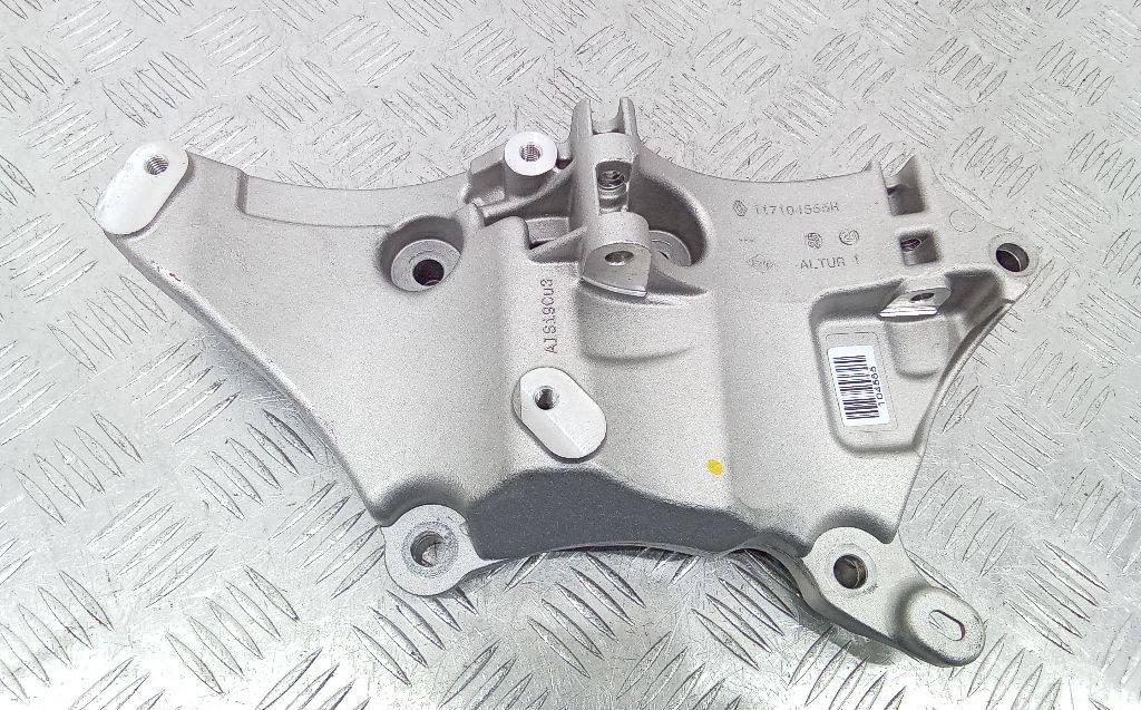 кронштейн генератора Renault Duster 2 поколение 2022, 2.0 л., бензин, МКПП, 117104555R - фото №1