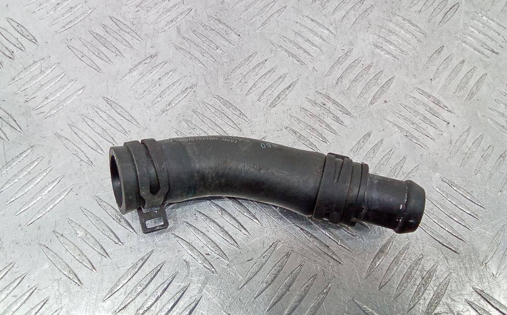 патрубок радиатора Mercedes-Benz A-Класс W176 2013, 2.0 л., бензин, A2702030482 - фото №1