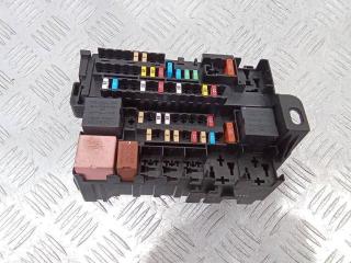 блок предохранителей Renault Laguna 3 поколение [рестайлинг] 2011, 8200393836
