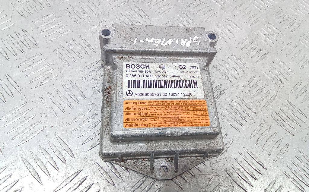блок AirBag Mercedes-Benz Sprinter 2 поколение (W906) 2012, A9069005701 - фото №1