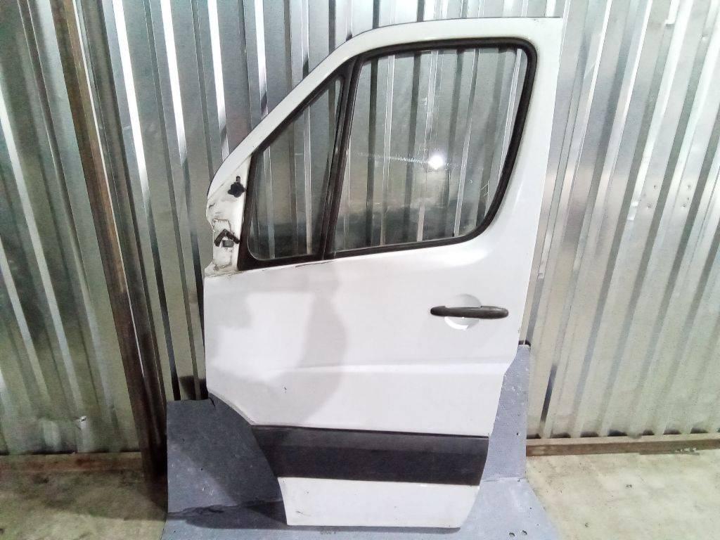 дверь передняя левая Mercedes-Benz Sprinter 2 поколение (W906) 2012 - фото №1