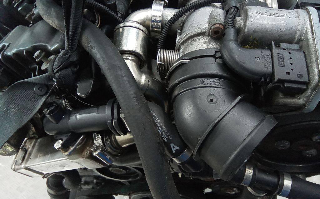 патрубок (трубопровод, шланг) BMW 5 серия E60/E61 2004, 2.5 л., дизель, 7789048 - фото №1