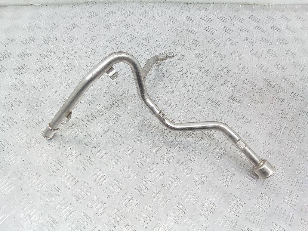 трубка охлаждающей жидкости Mercedes-Benz A-Класс W176 2013, 2.0 л., бензин, A2702030440 - фото №1