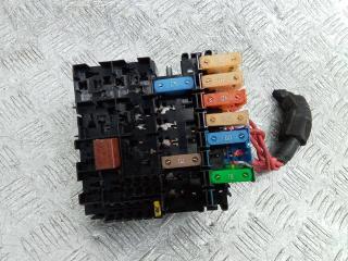 блок предохранителей Renault Laguna 3 поколение [рестайлинг] 2010, 2.0 л., дизель, МКПП, 8200528467