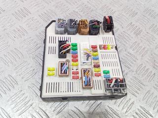 блок предохранителей Renault Megane 3 поколение [2-й рестайлинг] 2015, 284B65125R