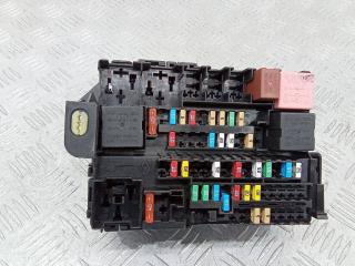 блок предохранителей Renault Laguna 3 поколение [рестайлинг] 2010, 8200393836