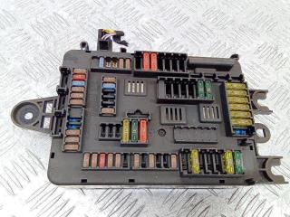 блок предохранителей BMW 1 серия F20/F21 2013, 926111103