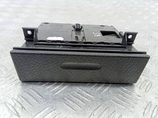 пепельница Porsche Cayenne 957 [рестайлинг] 2007, 7L5858329