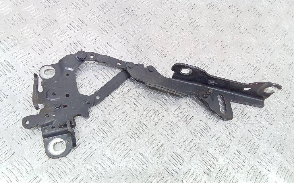 петля капота BMW 1 серия F20/F21 2013, 13989610 - фото №1