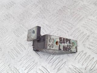 петля двери Porsche Cayenne 957 [рестайлинг] 2007, 7L0831401