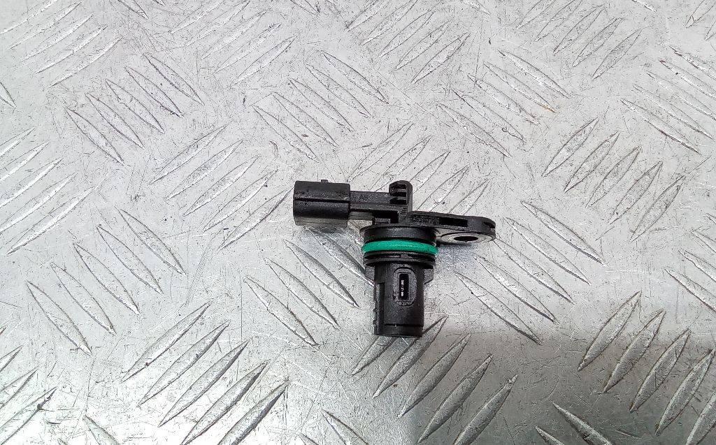 датчик распредвала Renault Duster 2 поколение 2022, 2.0 л., бензин, МКПП, 237310776R - фото №1