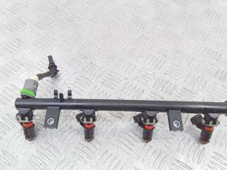 топливная рампа Renault Duster 2 поколение 2022, 2.0 л., бензин, МКПП, 8200053030