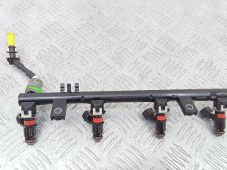 топливная рампа Renault Duster 2 поколение 2022, 2.0 л., бензин, МКПП, 8200053030