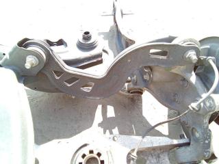 рычаг задний правый Mercedes-Benz A-Класс W176 2013, 2.0 л., бензин