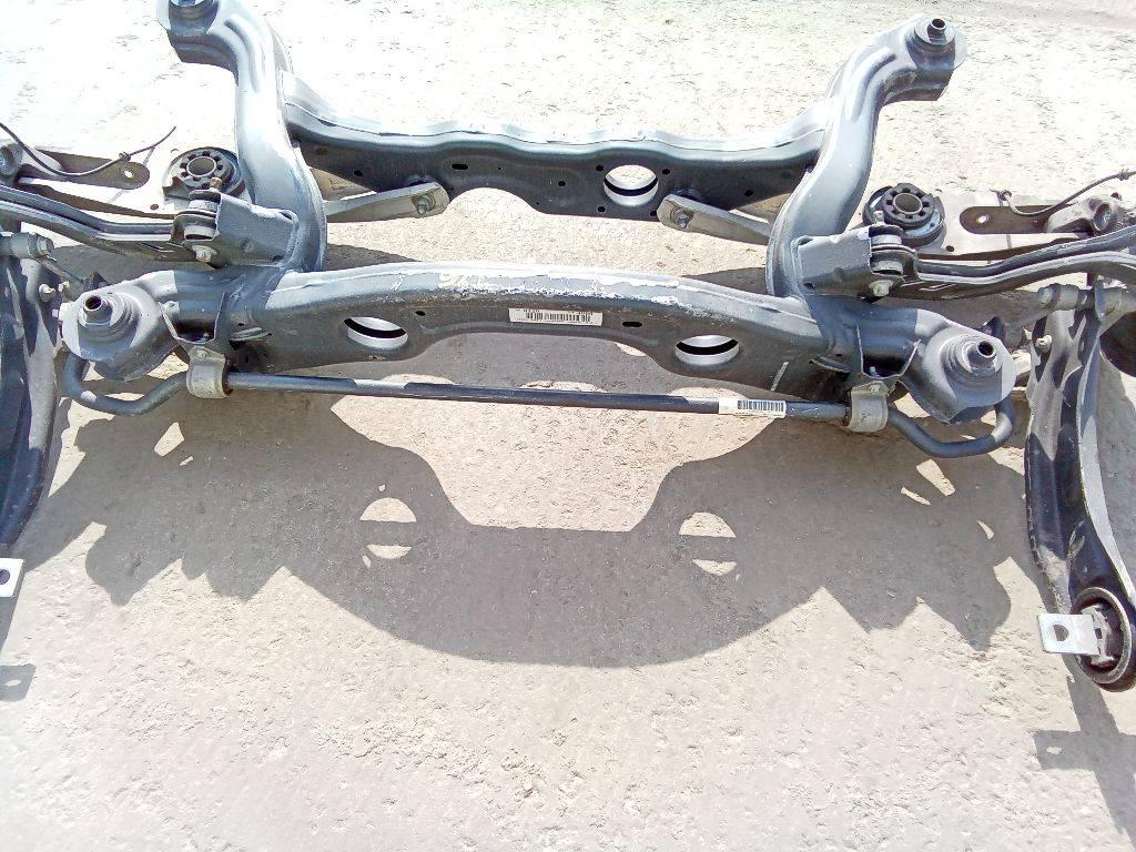 стабилизатор подвески задний Mercedes-Benz A-Класс W176 2013, 2.0 л., бензин, 2463202011 - фото №1