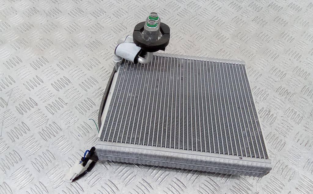 испаритель кондиционера Hyundai Tucson 4 поколение 2022 - фото №1