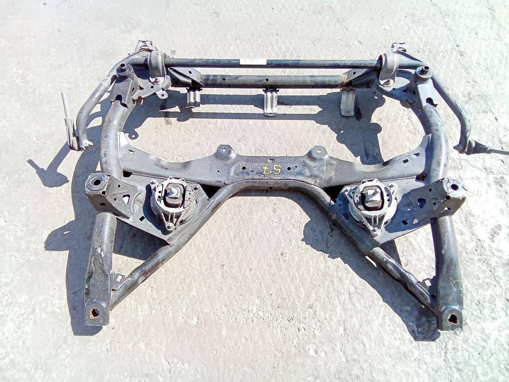 балка подвески передняя (подрамник) BMW 1 серия F20/F21 2013, 1.6 л., дизель, МКПП - фото №1