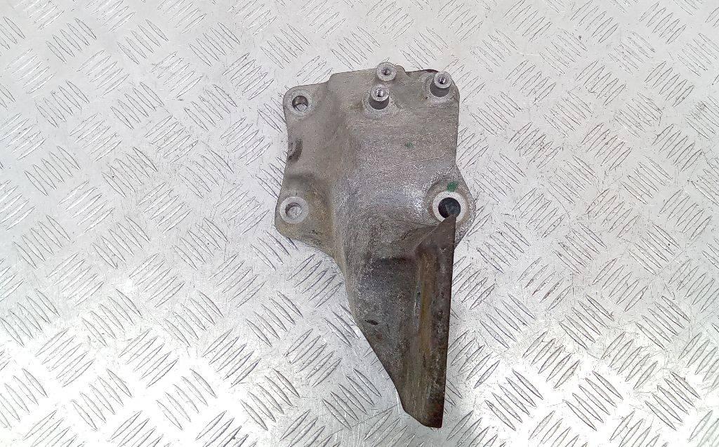 кронштейн двигателя Land Rover Range Rover Sport 1 поколение 2008, 3.6 л., дизель, АКПП, 6H32-6037-AB - фото №1