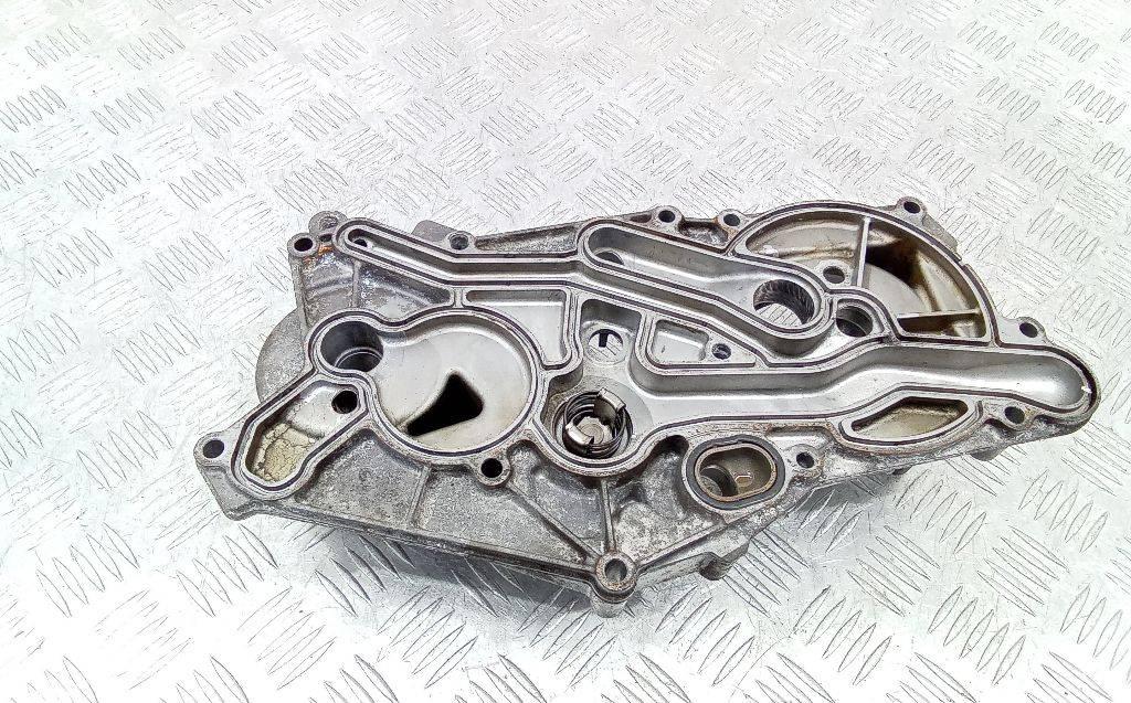 кронштейн масляного фильтра Land Rover Range Rover Sport 1 поколение 2008, 3.6 л., дизель, АКПП, 70305281 - фото №1