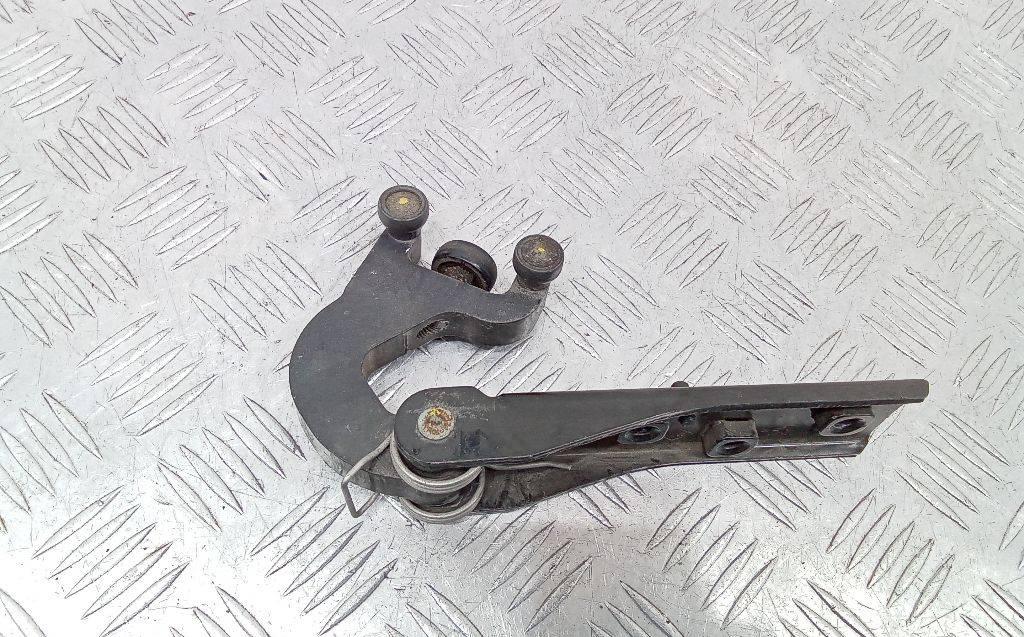 ролик двери сдвижной Renault Master 3 поколение 2011, 8200661119 - фото №1