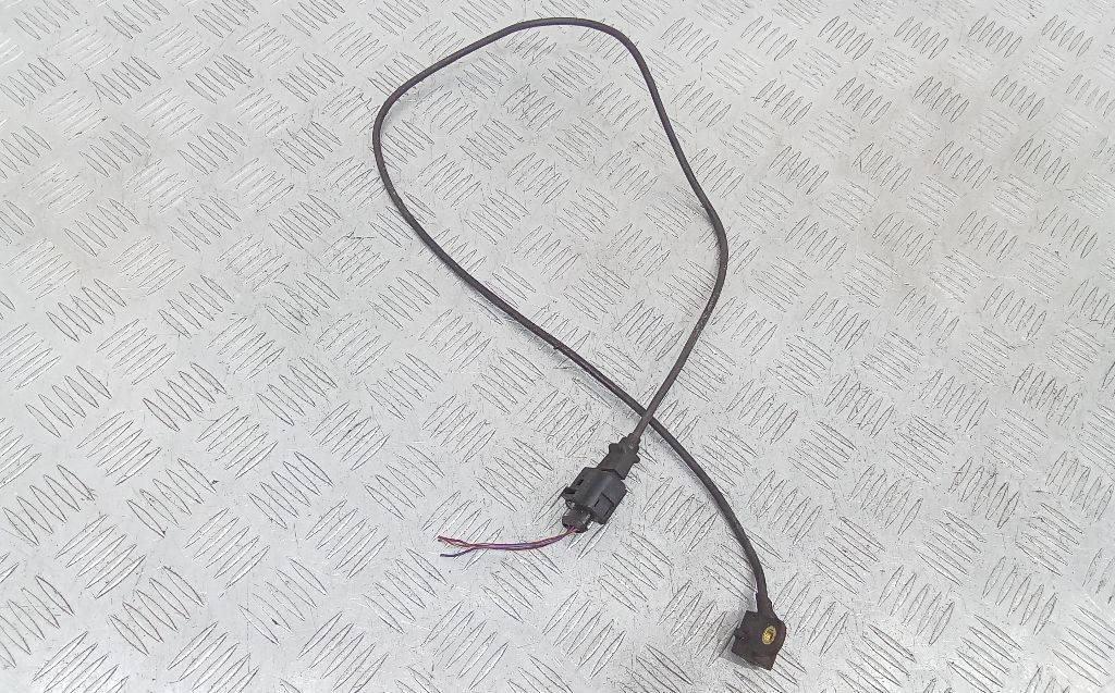 датчик коленвала Audi A4 B6 2001, 1.9 л., дизель, МКПП - фото №1