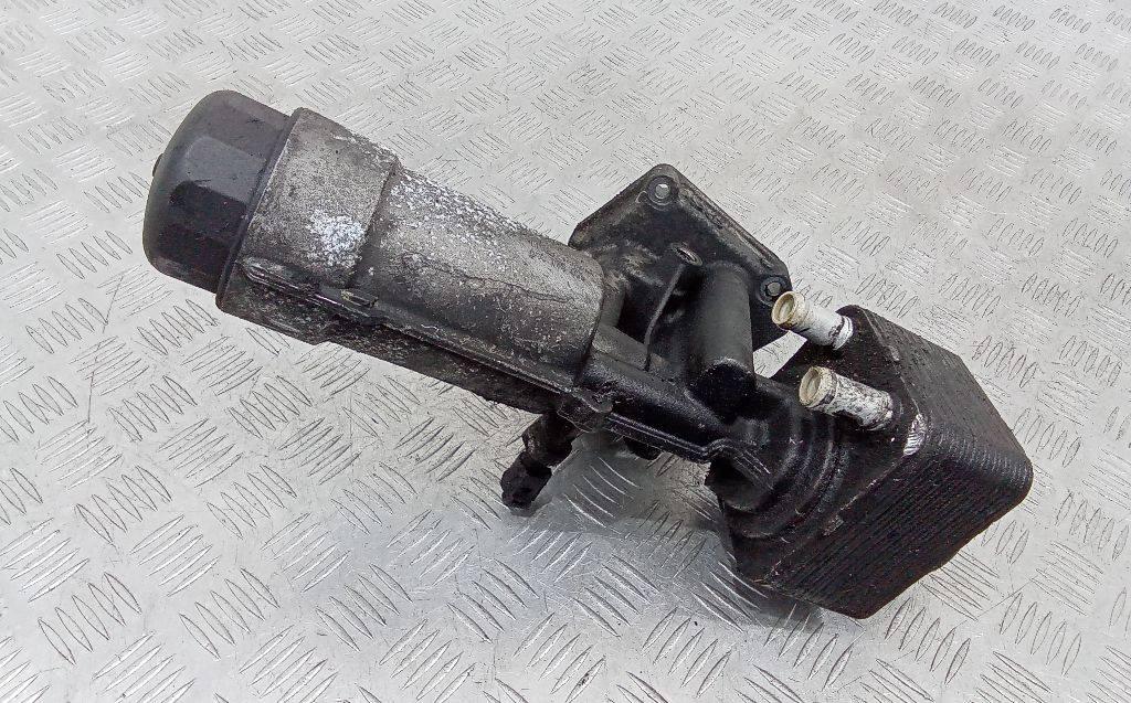 корпус масляного фильтра Audi A4 B6 2001, 1.9 л., дизель, МКПП, 038115466 - фото №1