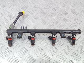 топливная рампа Renault Duster 2 поколение 2022, 2.0 л., бензин, МКПП, 8200053030