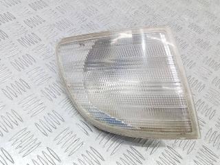 поворотник правый Mercedes-Benz Vito W638 2002