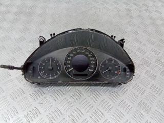 щиток приборов (приборная панель) Mercedes-Benz E-Класс W211/S211 2004, A2115403447