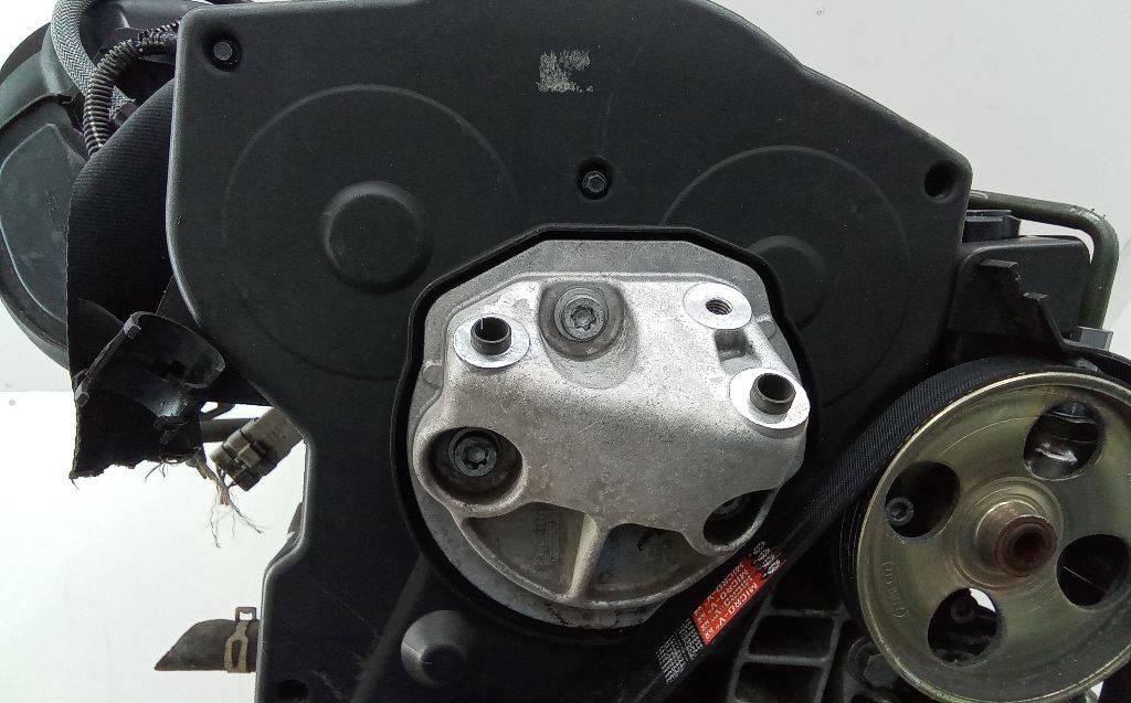 кронштейн двигателя Peugeot 307 1 поколение 2004, 1.6 л., бензин, АКПП, 9653124780 - фото №1