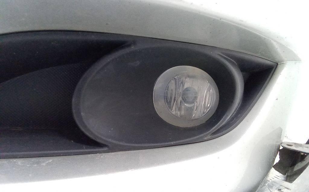 фара противотуманная левая Toyota Auris 1 поколение 2007, 81220-0D041 - фото №1