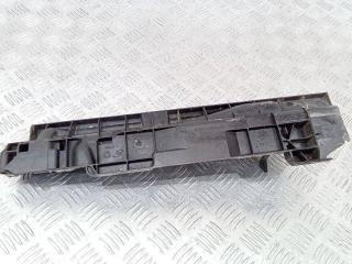 воздуховод (дефлектор) радиатора BMW 1 серия E81/E82/E87/E88 [рестайлинг] 2009, 17107524914