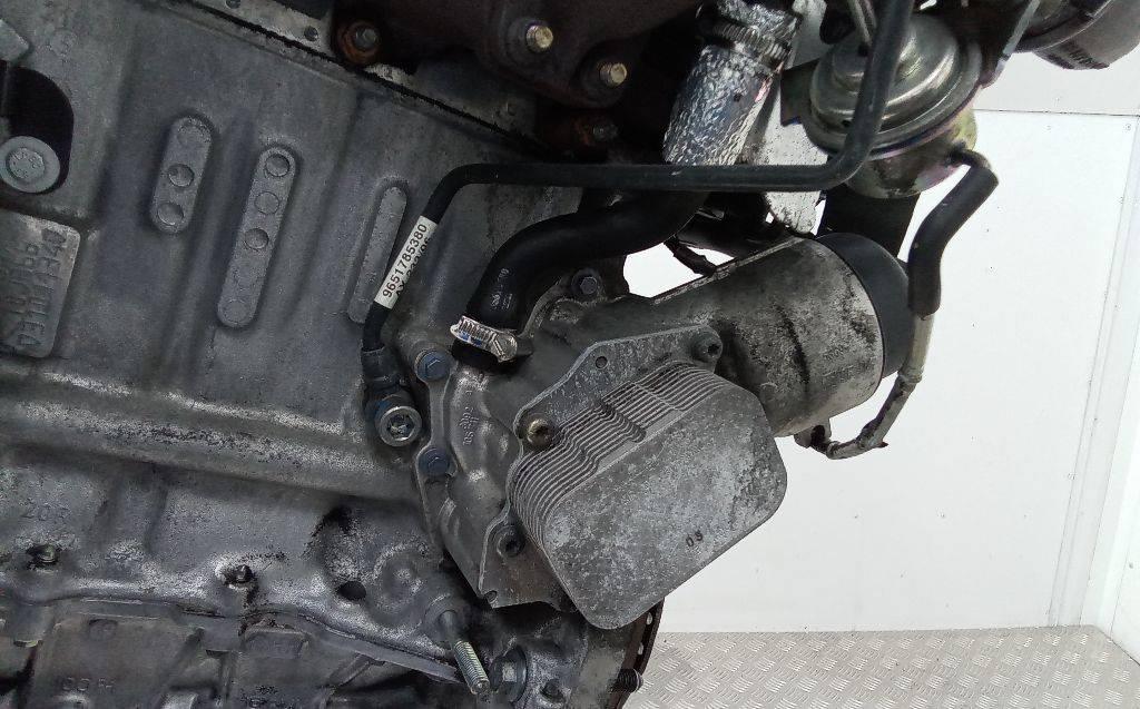 теплообменник масляного фильтра Citroen C4 1 поколение 2006, 1.6 л., дизель, МКПП - фото №1