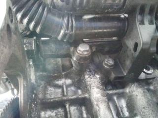 топливная рампа Citroen C4 1 поколение 2006, 1.6 л., дизель, МКПП, 9654592680