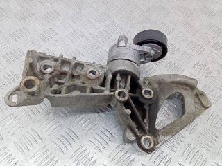 кронштейн генератора Renault Megane 2 поколение 2003, 1.6 л., бензин, 8200279705