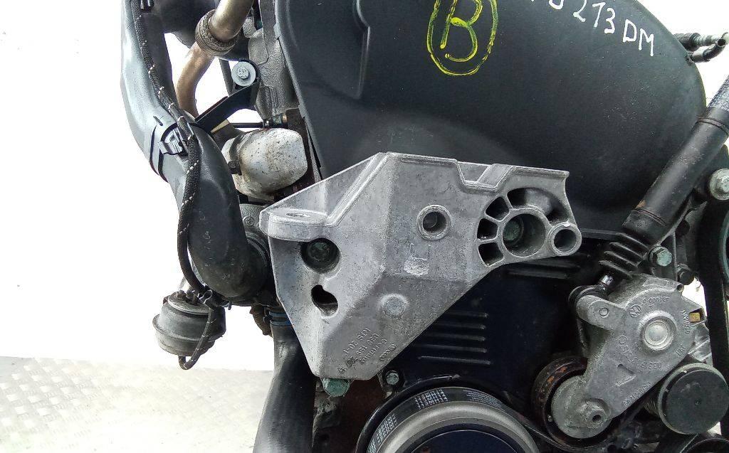 кронштейн двигателя Volkswagen Golf 4 поколение 2002, 1.9 л., дизель, МКПП, 038199207 - фото №1