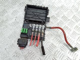 блок предохранителей Volkswagen Golf 4 поколение 2002, 1.9 л., дизель, МКПП, 1J0937550