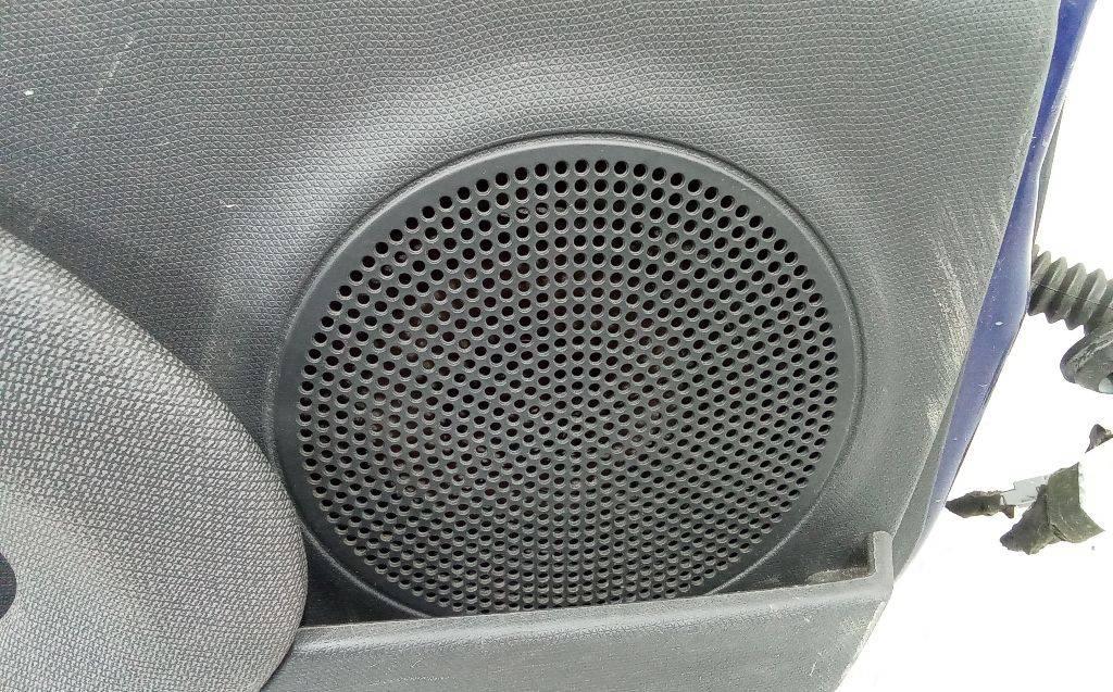 динамик двери Nissan Micra 3 поколение (K12) 2004 - фото №1