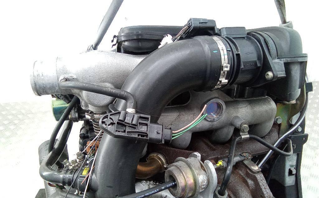 коллектор впускной Renault Scenic 2 поколение 2003, 1.9 л., дизель, МКПП, 8200145097 - фото №1