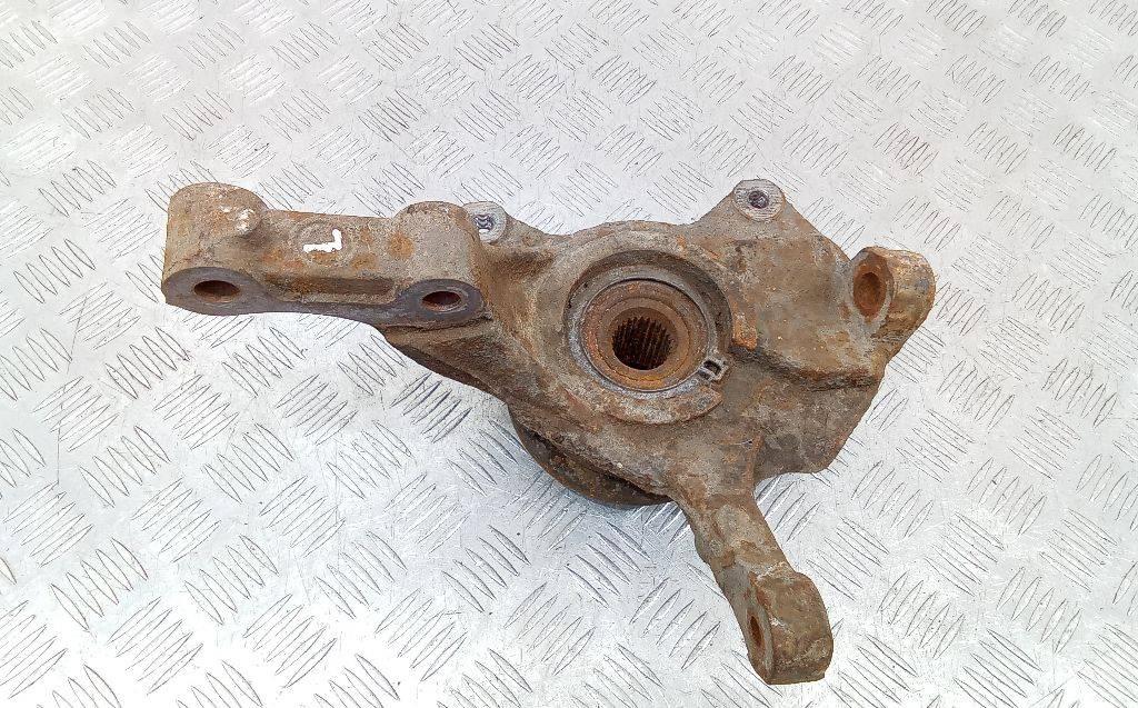 кулак поворотный левый Renault Espace 4 поколение 2005, 2.0 л., дизель - фото №1