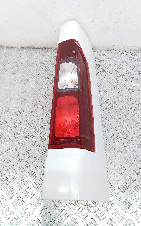 фонарь задний правый Opel Vivaro B 2016, 265504656R - фото №1