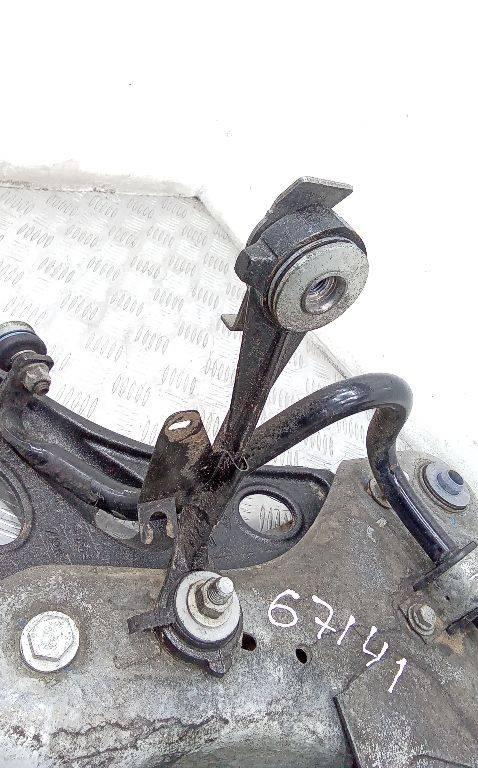 рычаг передний правый Opel Vivaro B 2016 - фото №1