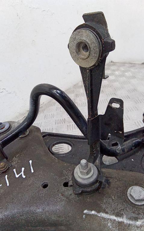 рычаг передний левый Opel Vivaro B 2016 - фото №1