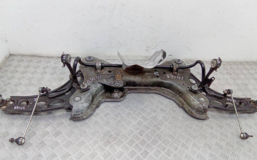 стабилизатор подвески передний Opel Vivaro B 2016 - фото №1