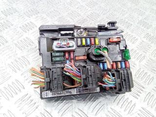 блок предохранителей Citroen C3 2 поколение 2011, 9667199680