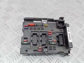 блок предохранителей Peugeot 307 1 поколение 2003, 9650664180